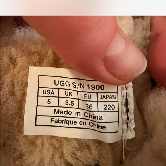 UGG Brown and Cream Winter Boots - Picture 9 of 10